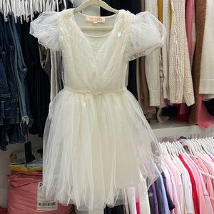 Little Girls Tutu Du Monde (never worn)